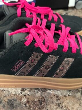 adidas Women’s Black Suede Sneakers with Pink Lace